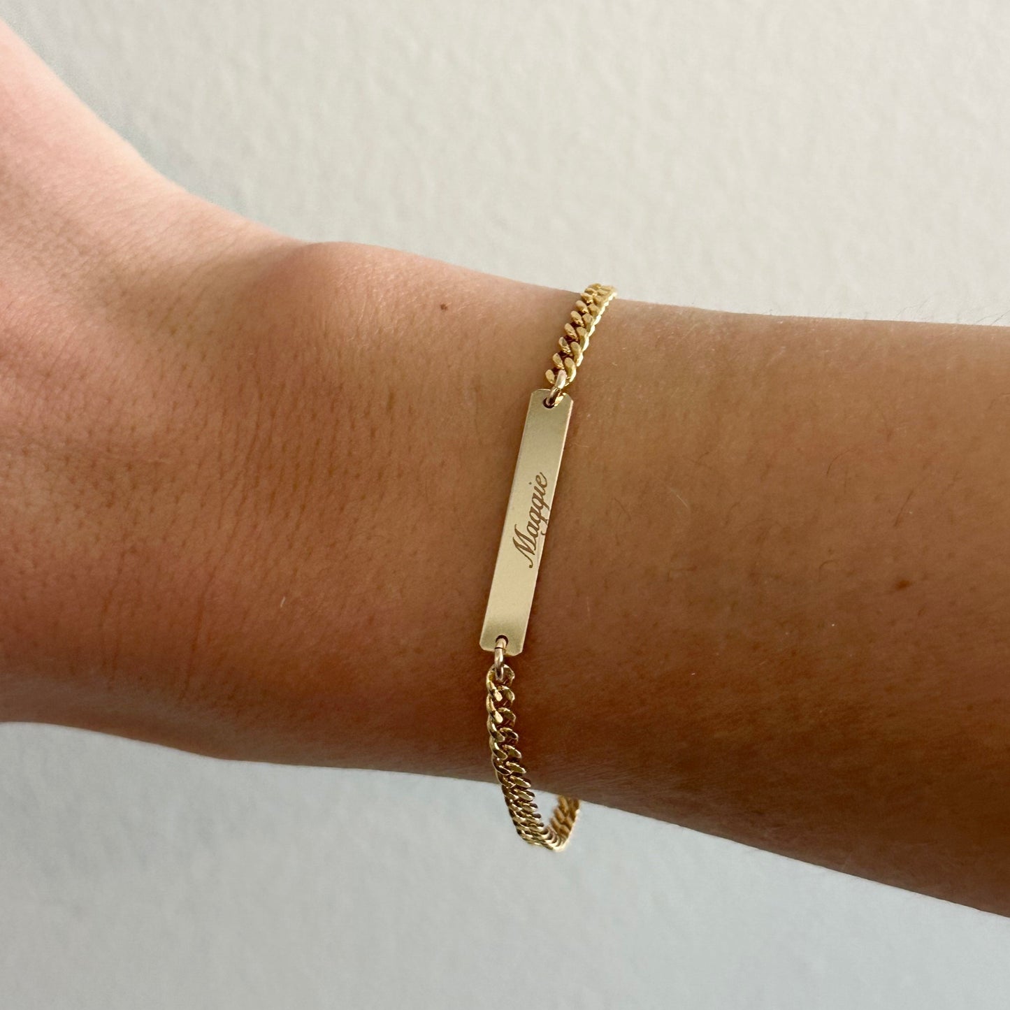 custom nameplate gabi bracelet