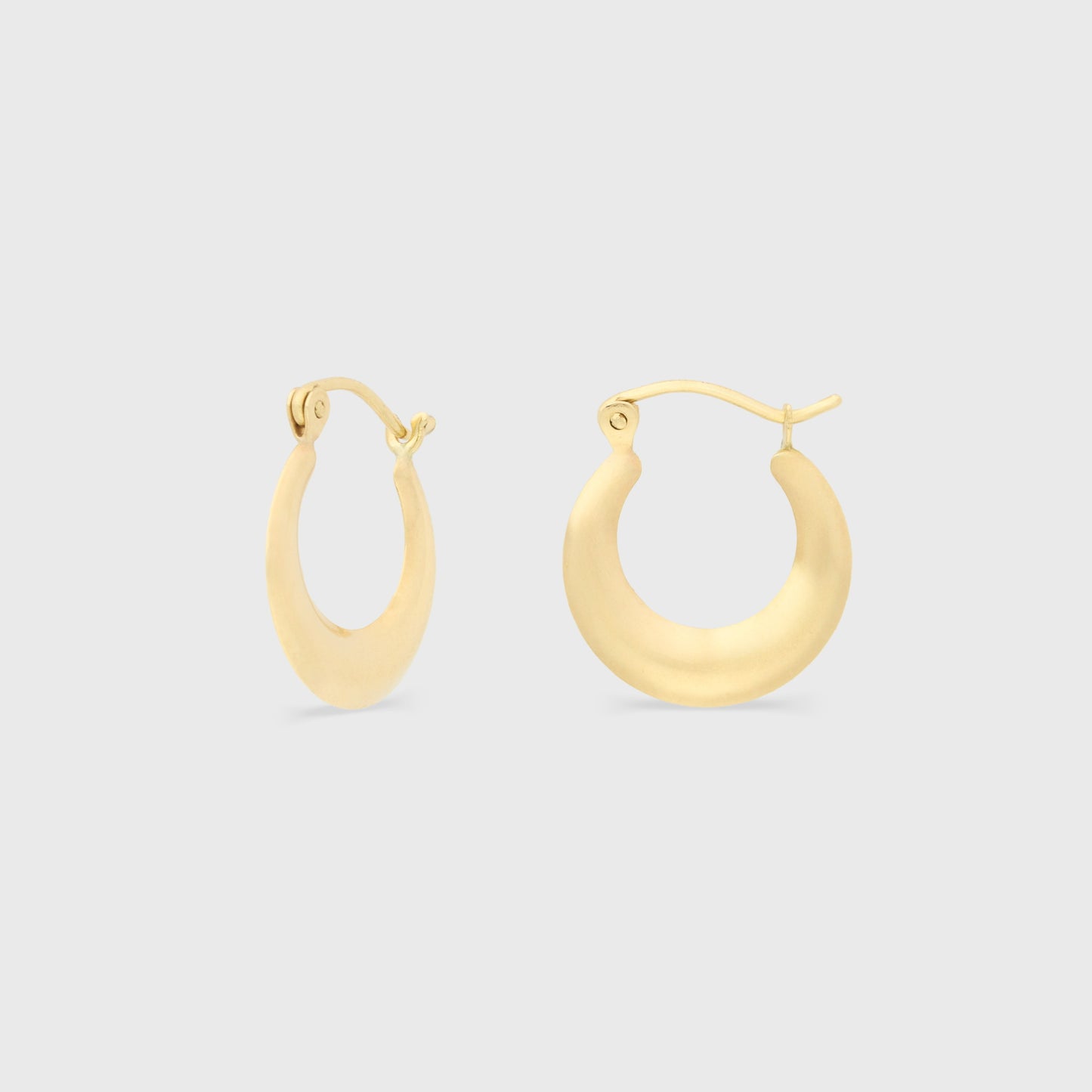 14k jean sleek hoops