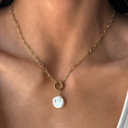 neeks pearl drop necklace