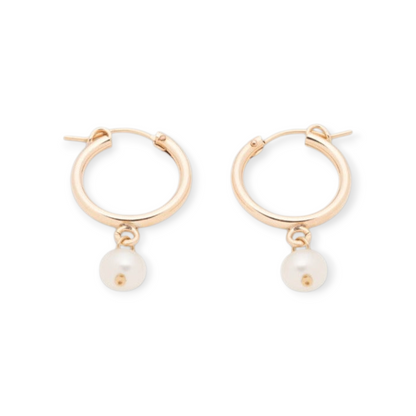 pearl hoops (19mm)