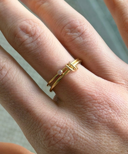 april birthstone linked ring