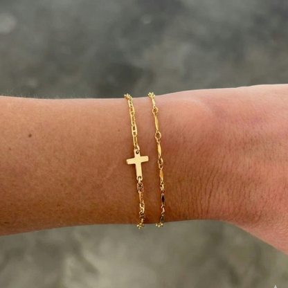 aurora mariner cross + bar bracelet stack