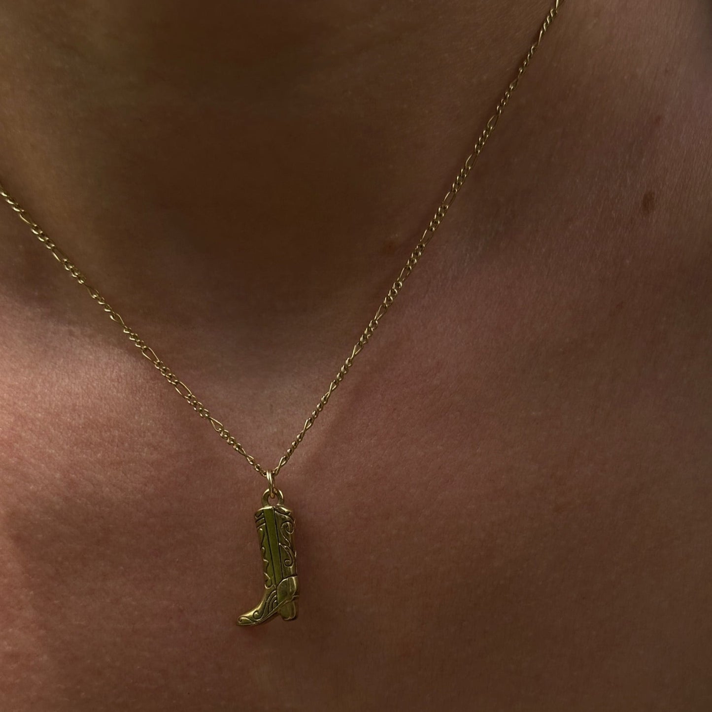 americana cowboy boot necklace