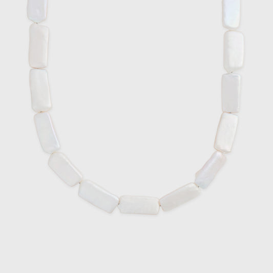 chunky baroque pearl necklace