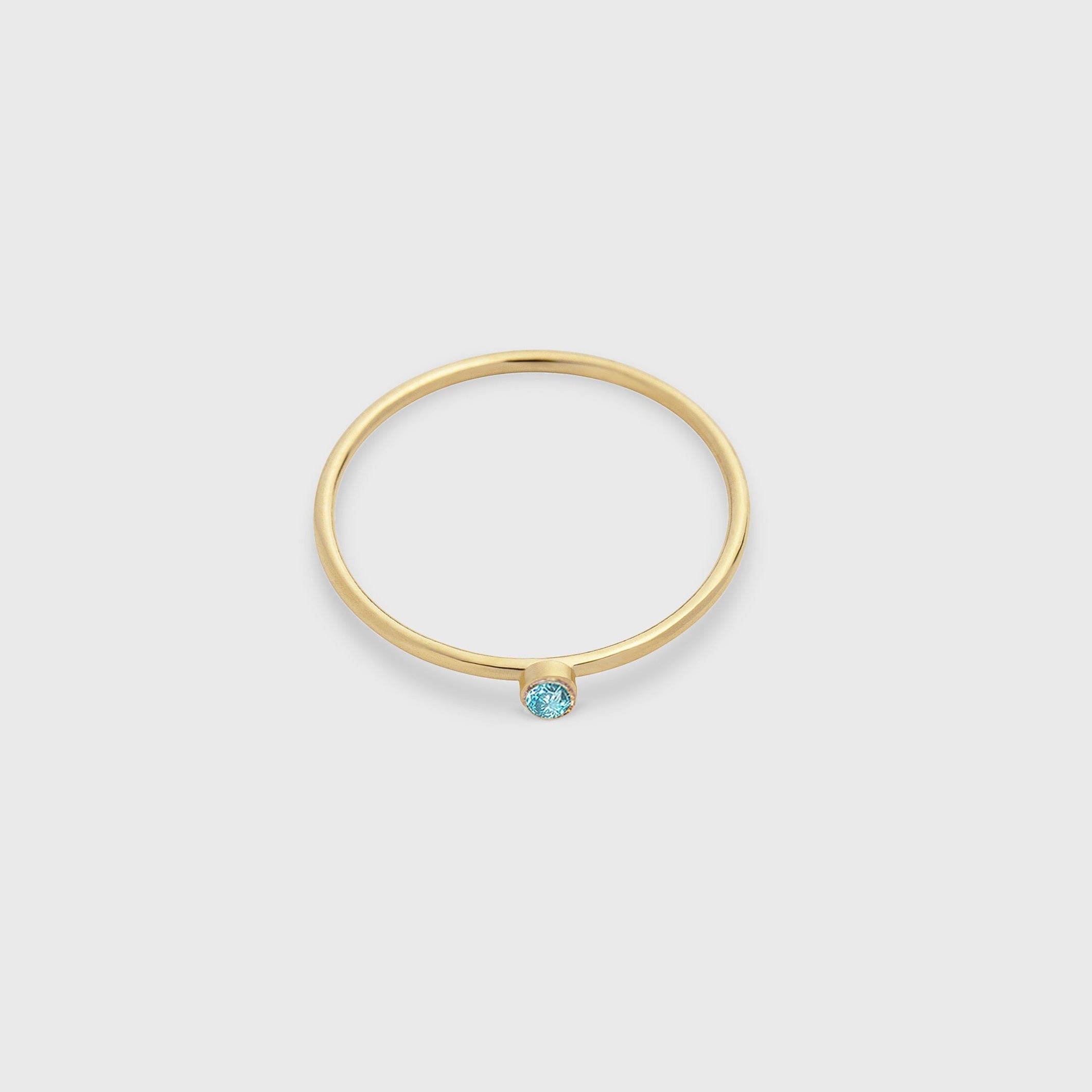 14k birthstone 2024 ring (size 6)