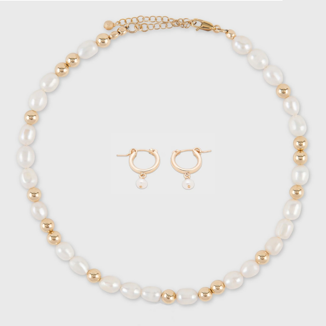 the cuffed pearl lovers set