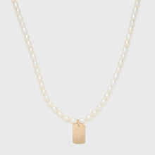 Load image into Gallery viewer, sadie dog tag initial necklace
